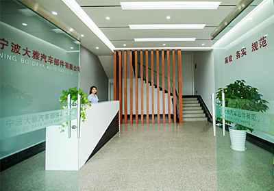 文章附图
